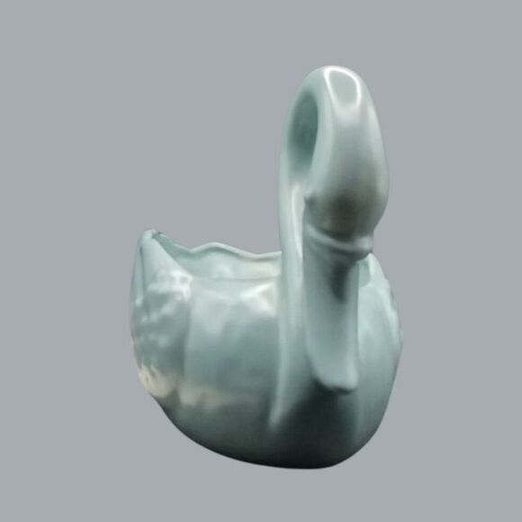Vintage Baby Blue Ceramic Swan Planter Vase Mid Century Pottery 11"x6"x5" MCM - Picture 2 of 5